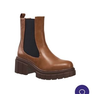 NEW Chelsea Brown Lug Boot